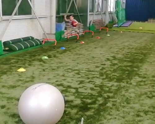 煌大ハードルジャンプ