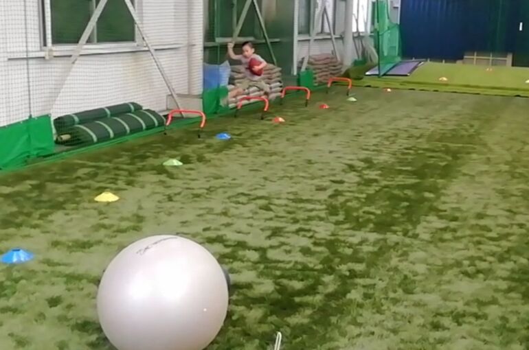 煌大ハードルジャンプ